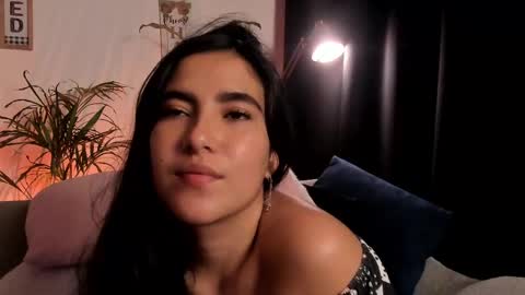 Snapshot of serenity_day chatting on 02.19.25 Serenity online show from 02.19.25