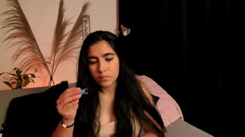 Snapshot of serenity_day chatting on 10.29.25 Serenity online show from 10.29.25