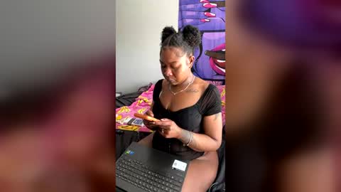 Snapshot of serenity_dayze chatting on 06.20.26 serenity_dayze online show from 06.20.26