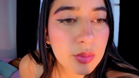 Serenna Cruz online show from 12.04.25