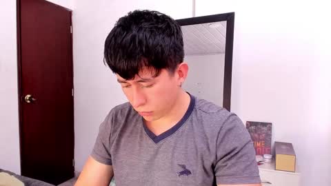 Snapshot of setsuna_10 chatting on 01.27.25 david online show from 01.27.25