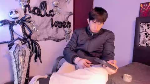 Snapshot of setsuna_10 chatting on 10.30.25 david online show from 10.30.25