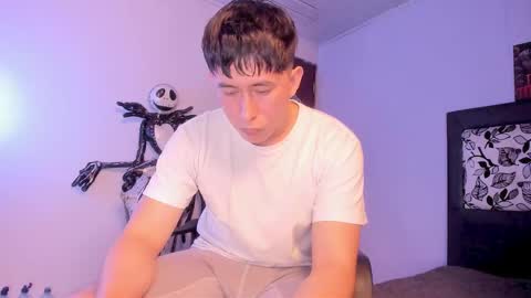 Snapshot of setsuna_10 chatting on 11.12.25 david online show from 11.12.25