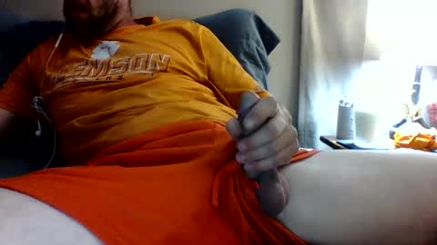 Snapshot of seveninch4 chatting on 02.13.25 seveninch4 online show from 02.13.25