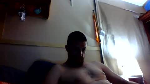 Snapshot of seveninch4 chatting on 02.18.25 seveninch4 online show from 02.18.25