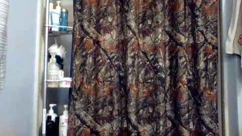 Snapshot of seveninch4 chatting on 02.26.25 seveninch4 online show from 02.26.25