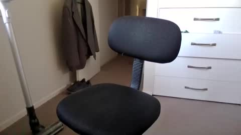 SevenUp online show from 04.18.26