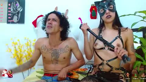 Snapshot of sex_play_hot chatting on 12.30.24 SEX PLAY HOT online show from 12.30.24