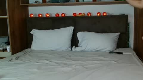 JackAdelaide online show from 12.26.24