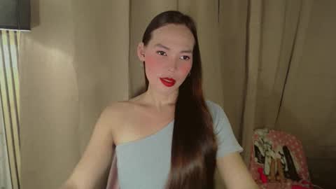 Snapshot of sexbombvenice chatting on 04.13.26 Venice online show from 04.13.26