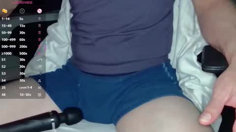 Snapshot of sexdrugscoffee chatting on 10.26.25 Alex online show from 10.26.25