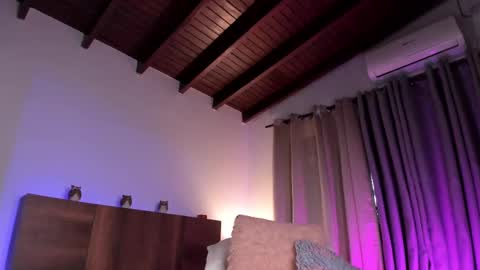 ... Camila ... online show from 02.26.25