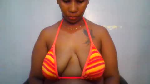 Snapshot of sexie_love chatting on 03.17.26 Nancy online show from 03.17.26