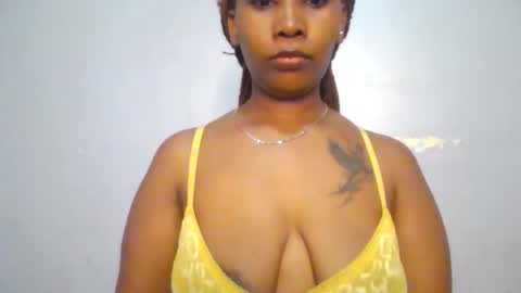 Snapshot of sexie_love chatting on 03.25.26 Nancy online show from 03.25.26