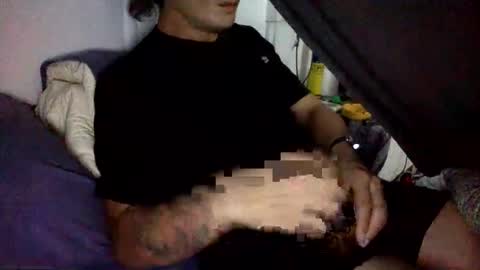 Snapshot of sexiiisenseiii chatting on 01.12.26 dankdiggler online show from 01.12.26