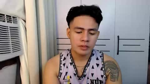 Snapshot of sexloversxxxx chatting on 11.15.25 HI I AM JAMESPLEASE LET ME DO SOME HOT SHOWS FOR YOU HERE FOR MY SCHOOL AND FOR MY FAMILY online show from 11.15.25