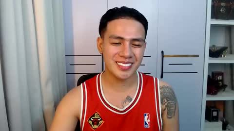 HI I AM JAMESPLEASE LET ME DO SOME HOT SHOWS FOR YOU HERE FOR MY  SCHOOL AND FOR MY FAMILY online show from 05.11.26
