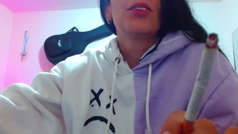 Snapshot of sexmilkdirty chatting on 02.12.25 sexmilkdirty online show from 02.12.25