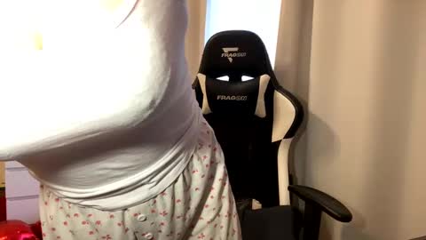 My name is Mia whats yours online show from 02.28.25