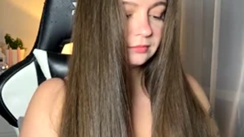 My name is Mia whats yours online show from 11.24.25