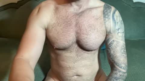 Snapshot of sexologistbull chatting on 06.19.26 SexologistBull online show from 06.19.26