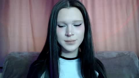 Nextdoor Princess online show from 02.27.25