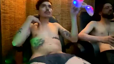 Snapshot of sexsfreak1 chatting on 09.28.25 sexsfreak1 online show from 09.28.25