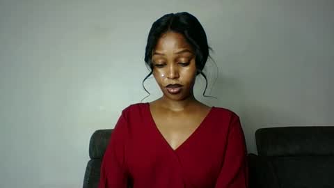 Snapshot of sexttiana_ebony chatting on 10.17.25 sexttiana_ebony online show from 10.17.25