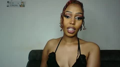 Snapshot of sexttiana_ebony chatting on 03.25.26 sexttiana_ebony online show from 03.25.26