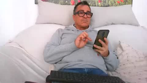 Sexurbation online show from 12.25.24