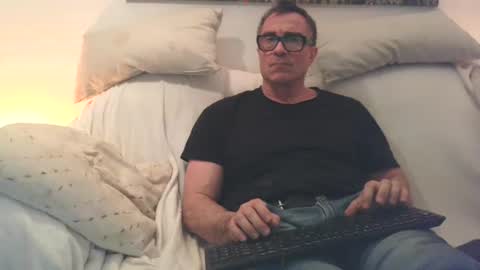 Sexurbation online show from 04.29.26