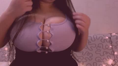 Julia online show from 10.03.25