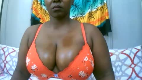 sexxi_ebony online show from 12.02.25