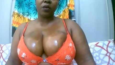 sexxi_ebony online show from 02.25.26