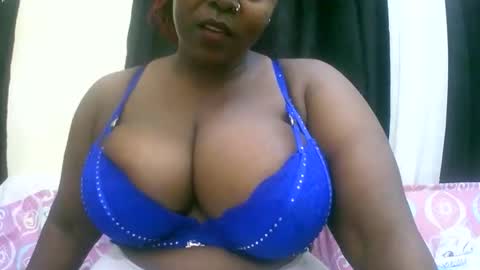 sexxi_ebony online show from 05.10.26