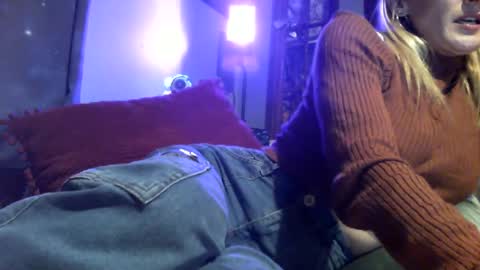Leeah CloudZzz online show from 07.04.26