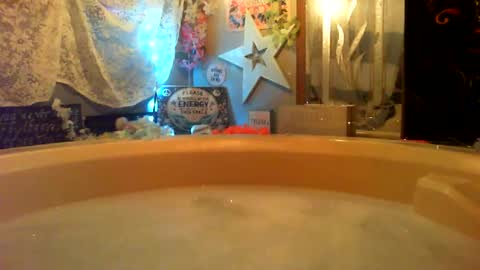 Leeah CloudZzz online show from 07.06.26