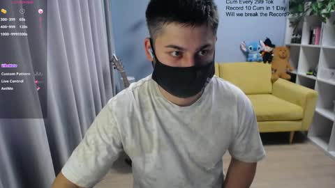 Tommy online show from 04.10.26