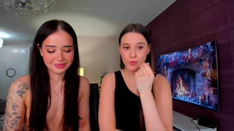 Hannah Monica Annie Andrea Eva Lina online show from 12.13.25