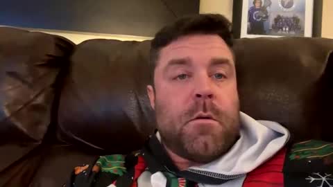 Snapshot of sexxxxycouple604 chatting on 12.28.24 Big uncut hunk online show from 12.28.24