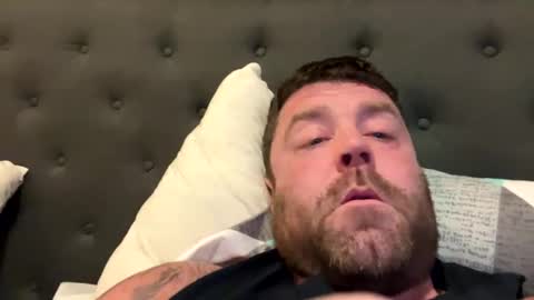 Snapshot of sexxxxycouple604 chatting on 02.11.25 Big uncut hunk online show from 02.11.25