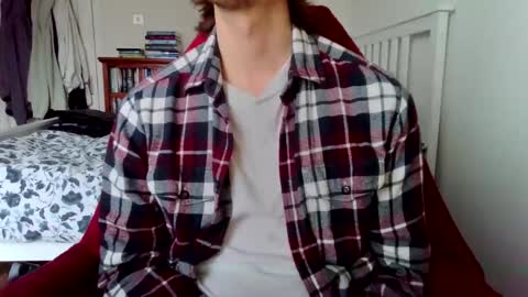 Snapshot of sexxxy_adam chatting on 11.18.25 Adam online show from 11.18.25