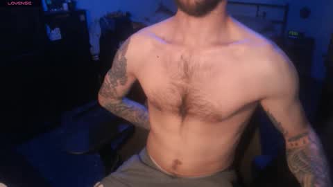 Snapshot of sexxxysiul chatting on 11.02.25 SiuL online show from 11.02.25