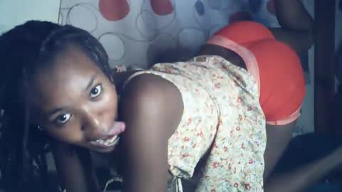 sexxy_curvy23 online show from 03.20.26