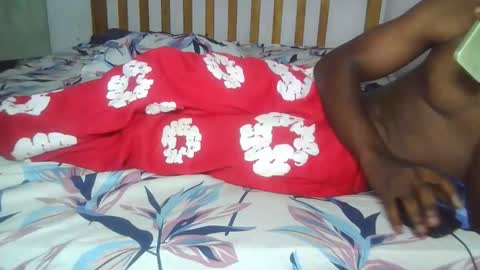 sexxybooty254 online show from 11.20.25