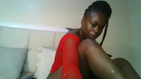 Snapshot of sexxyivy chatting on 02.19.25 ivy online show from 02.19.25