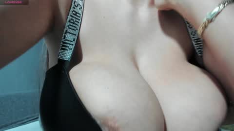 sexxymeriemm online show from 01.06.25