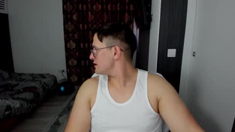 Sexxymuscles4U online show from 02.12.26