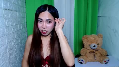 Snapshot of sexxywild_asiants4uxxx chatting on 11.21.25 Jessica online show from 11.21.25