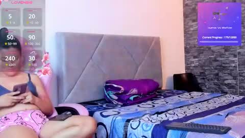 Sexxy-Couple online show from 06.24.26